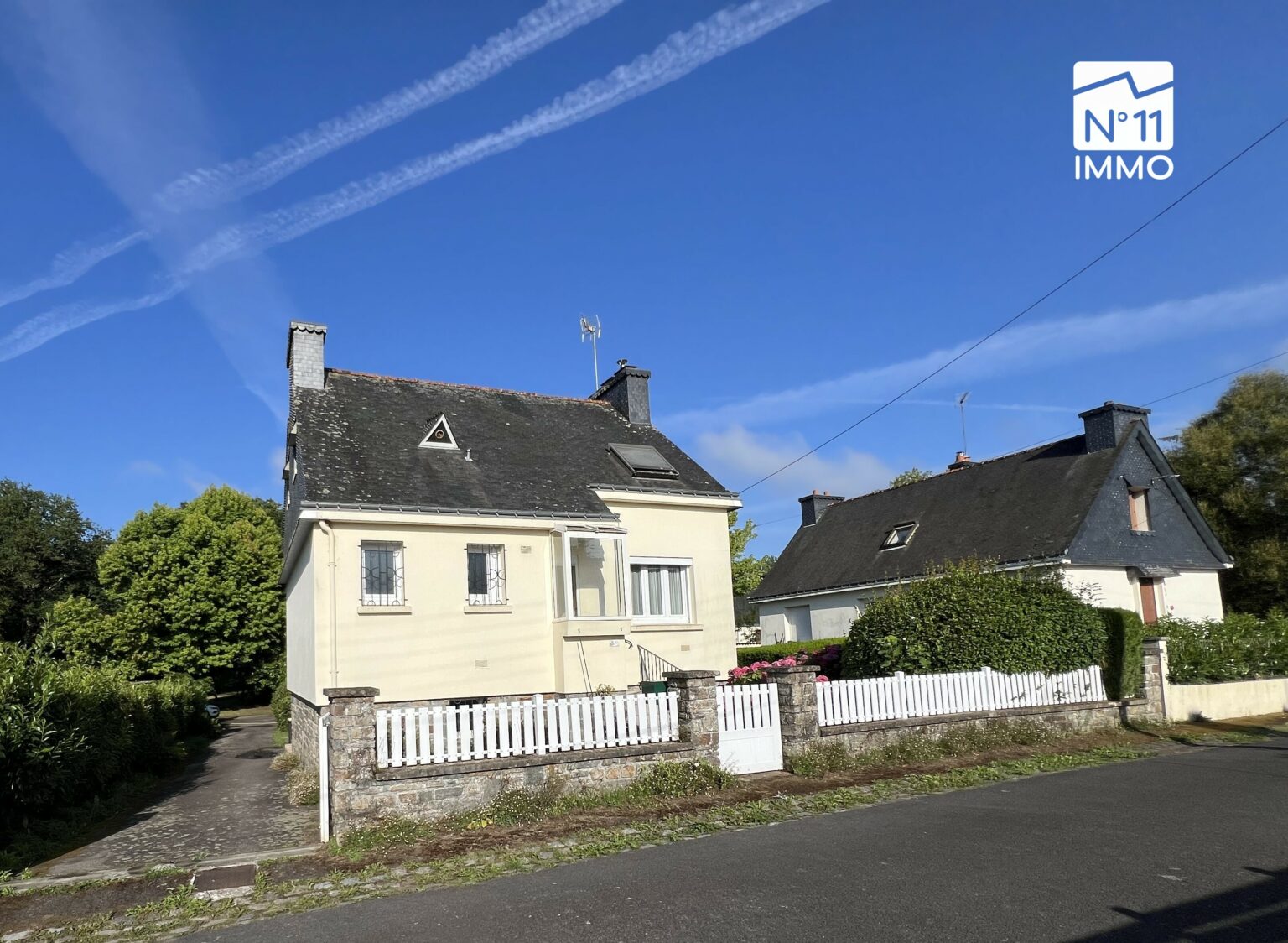 bubry – 3 chambres – beau terrain ! · 128 400 €